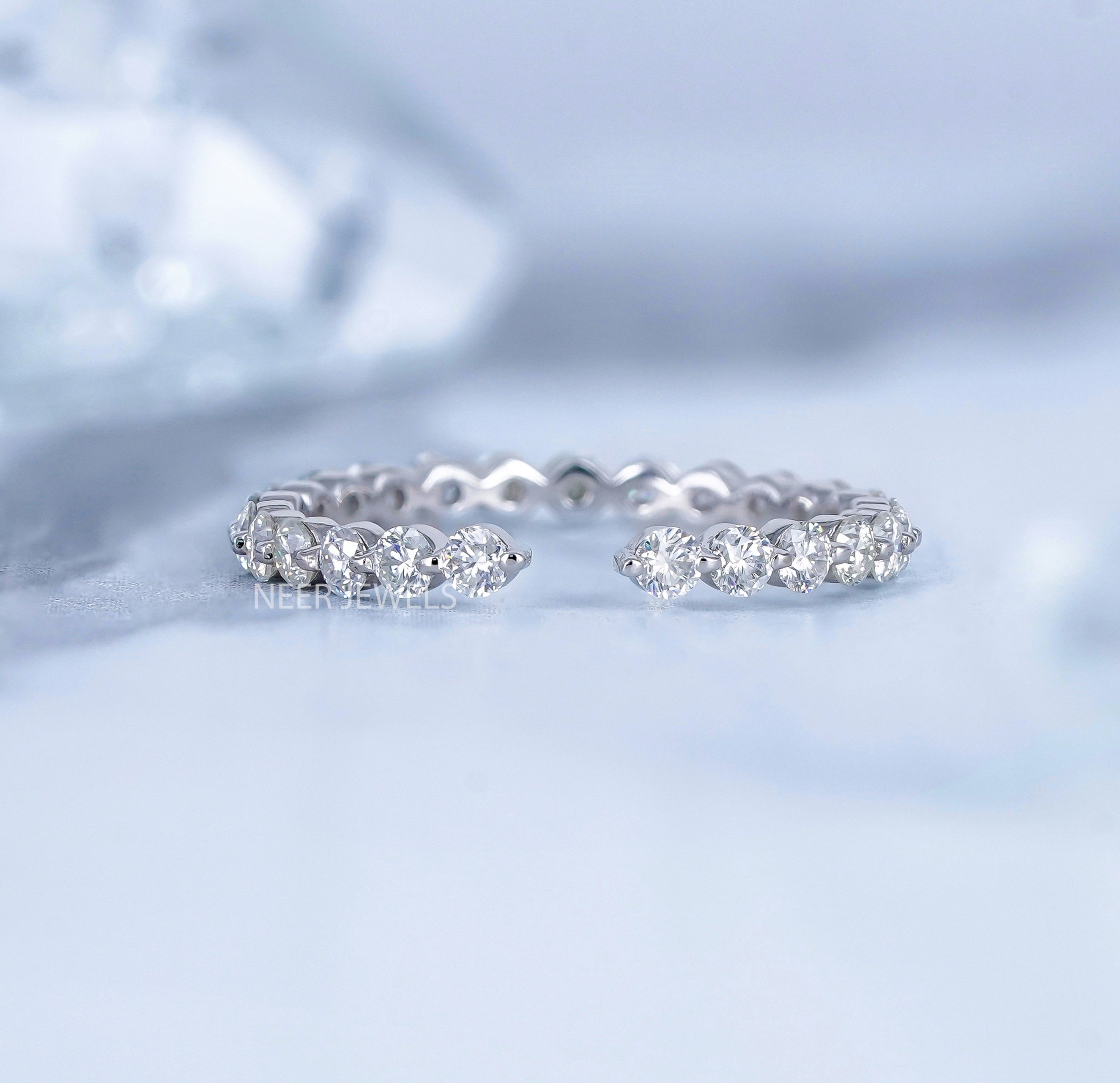 Open Round Bubble Moissanite Wedding Band,Anniversary Gift